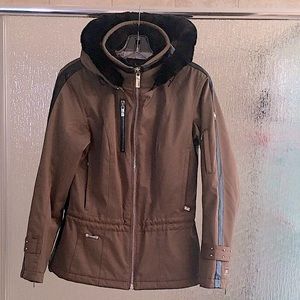 Women's Ski Jacket *Spyder* Brand Size 6